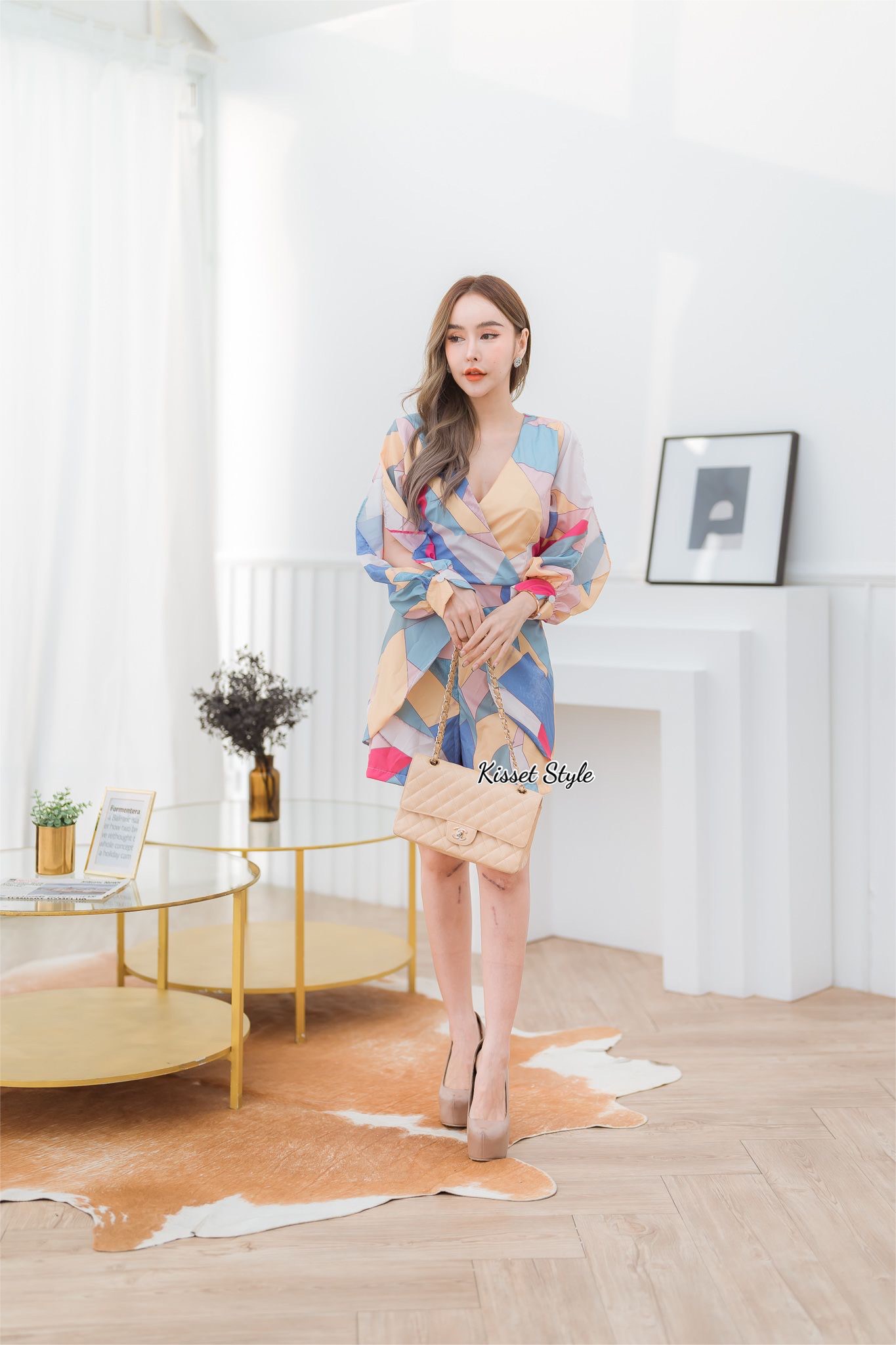 จั๊มสูทขาสั้น หลากสี ลายกราฟฟิก งานป้าย Kisset Style