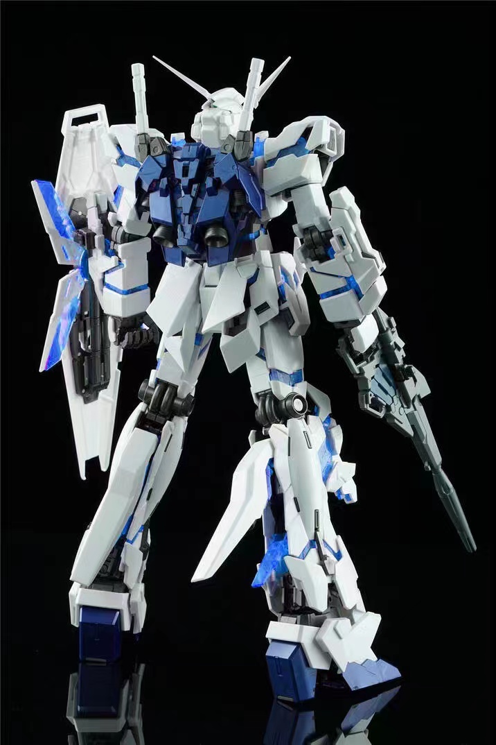 MG 1/100 RX-0 Unicorn ANA Sky Project (6637) [Daban]