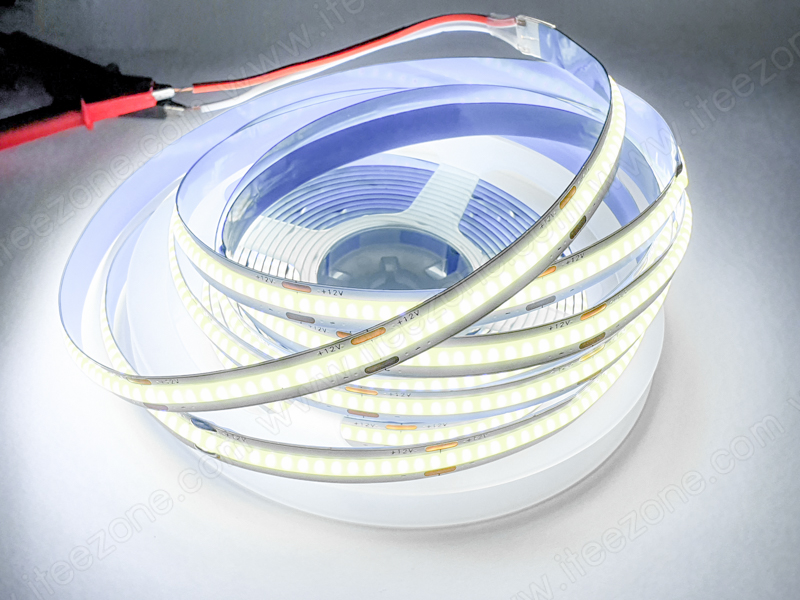 สีขาว White 6000K ไฟเส้น Strip light LED COB 300led/m 30W 12V IP20 (ไม่กันน้ำ) เป็นรุ่นใหม่ล่าสุด ไม่เห็นเม็ดไฟเส้น LED