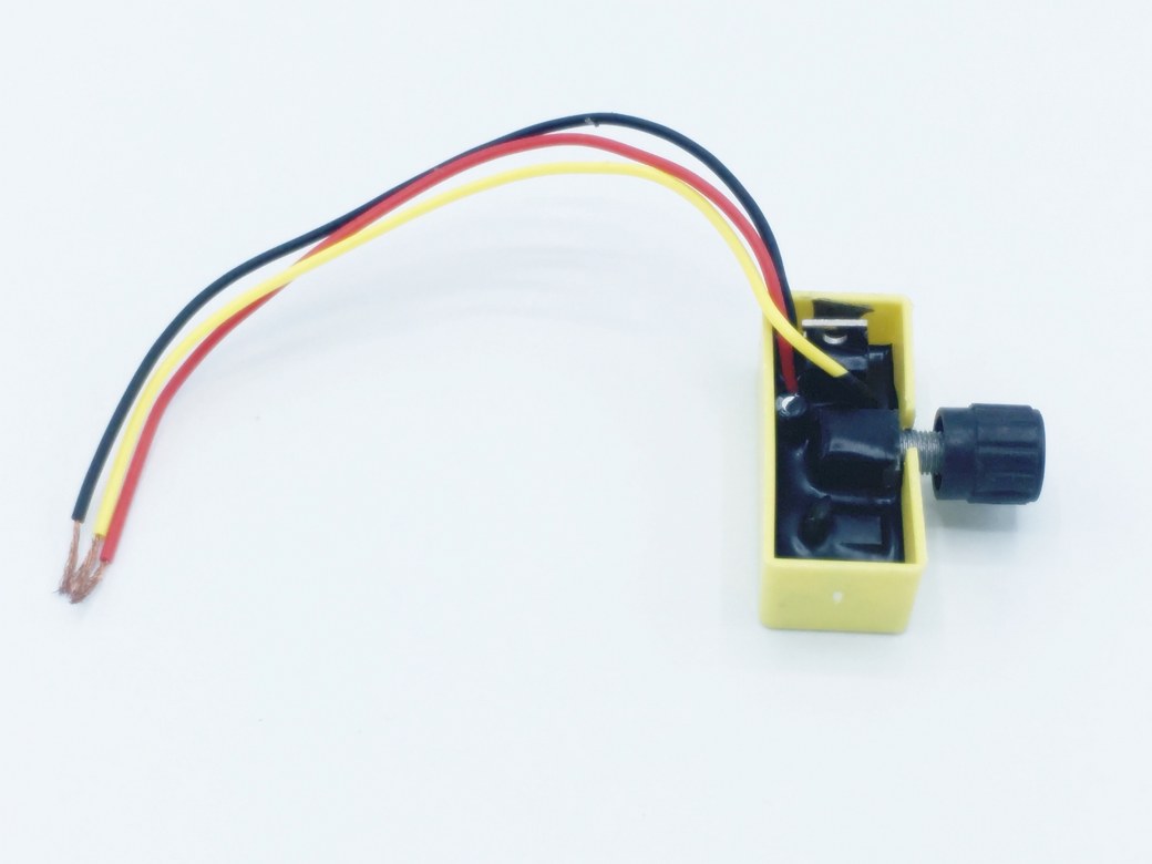 สวิทช์วอลุ่ม ควบคุมความเร็วรอบปั๊มน้ำ ปั๊มพ่นยา 12 โวลต์