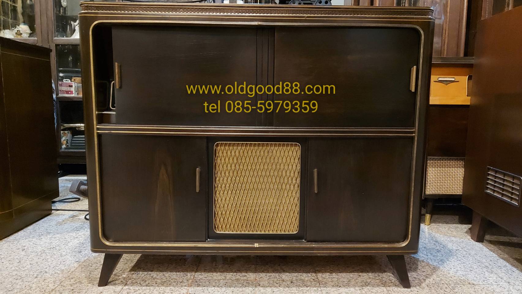 วิทยุ console graetz scerzo 4r/232 ปี 1955 รหัส4964gs