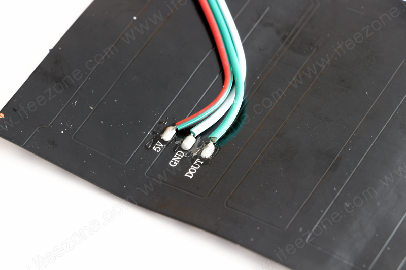 แผง RGB 5050 ไม่กันน้ำ วิ่งอิสระ IC WS2812B 5V 8x8 สามารถควบคุมอิสระทุกดวง