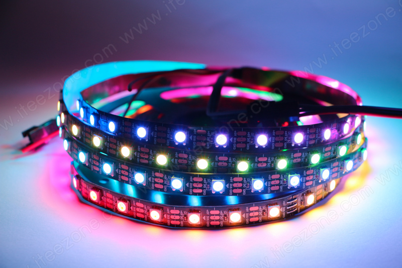 ไฟเส้น RGB 5050 ไม่กันน้ำ วิ่งอิสระ IC WS2812B 5V หลอดถี่ 60 LED/M สามารถควบคุมอิสระทุกดวง