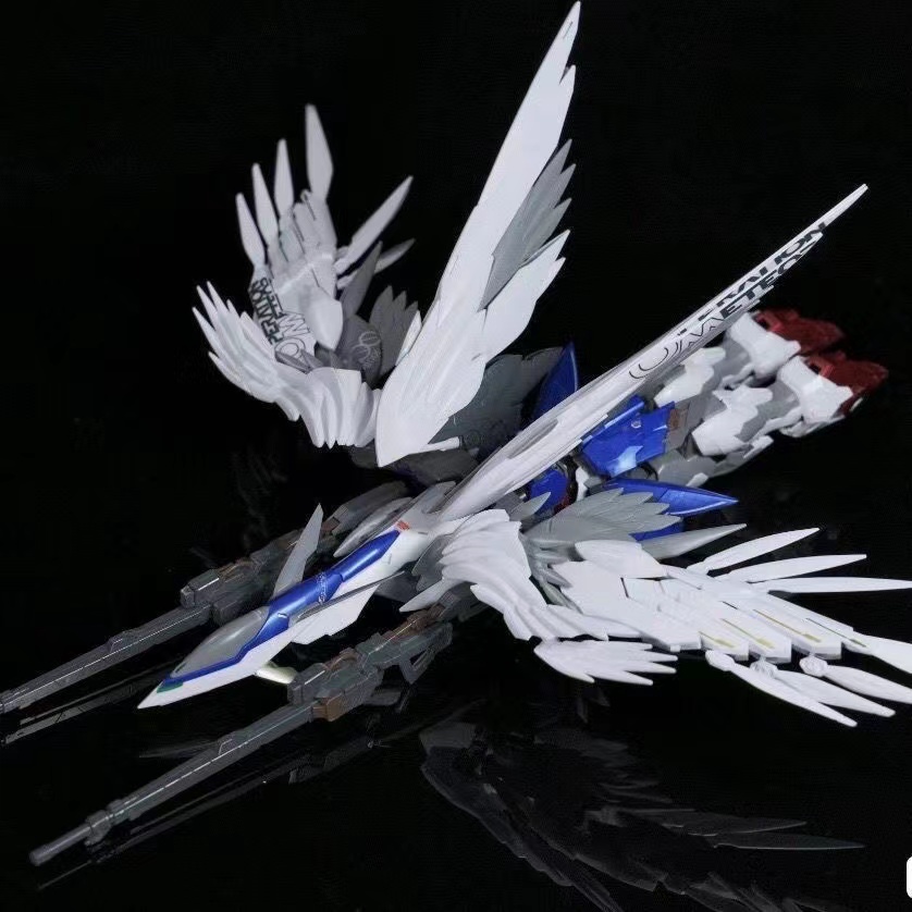 MG 1/100 Hi-Resolution Wing Gundam Zero Endless Waltz [MJH]