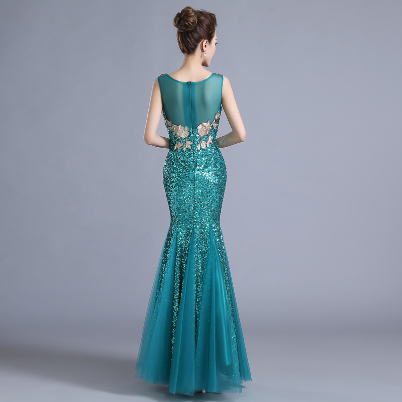 ชุดราตรียาว ทรงหางปลา ผ้าเลื่อม สีเขียว **พร้อมส่ง L** ซิปหลัง