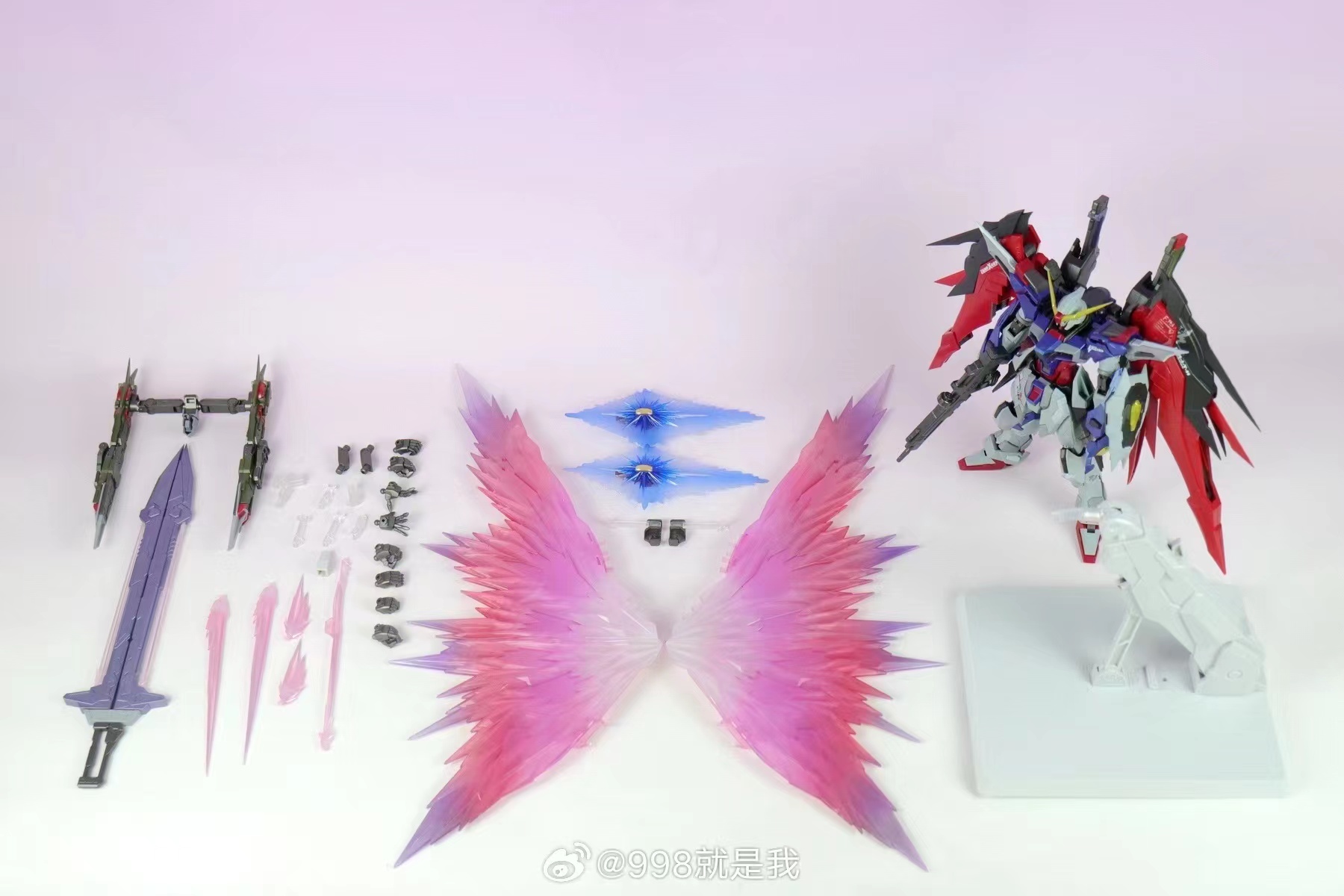 MG 1/100 Destiny Ver. + Wing of Light part (8828) [Daban]