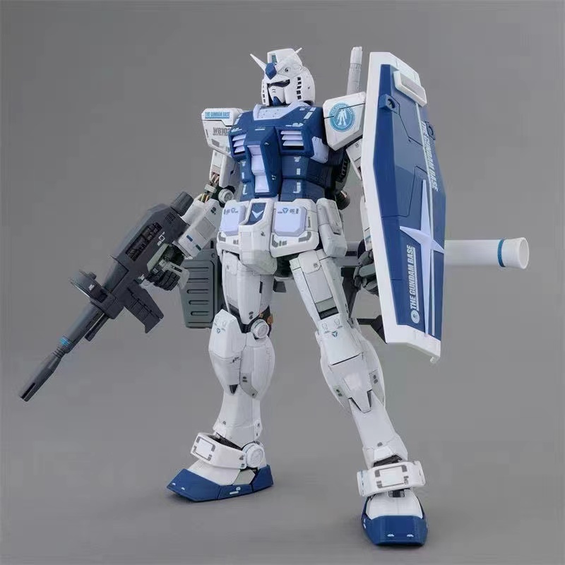 MG 1/100 The Gundam Base Limited RX-78-2 Gundam Ver.3.0 + Special Decal [THE GUNDAM BASE COLOR] (6628) [Daban]