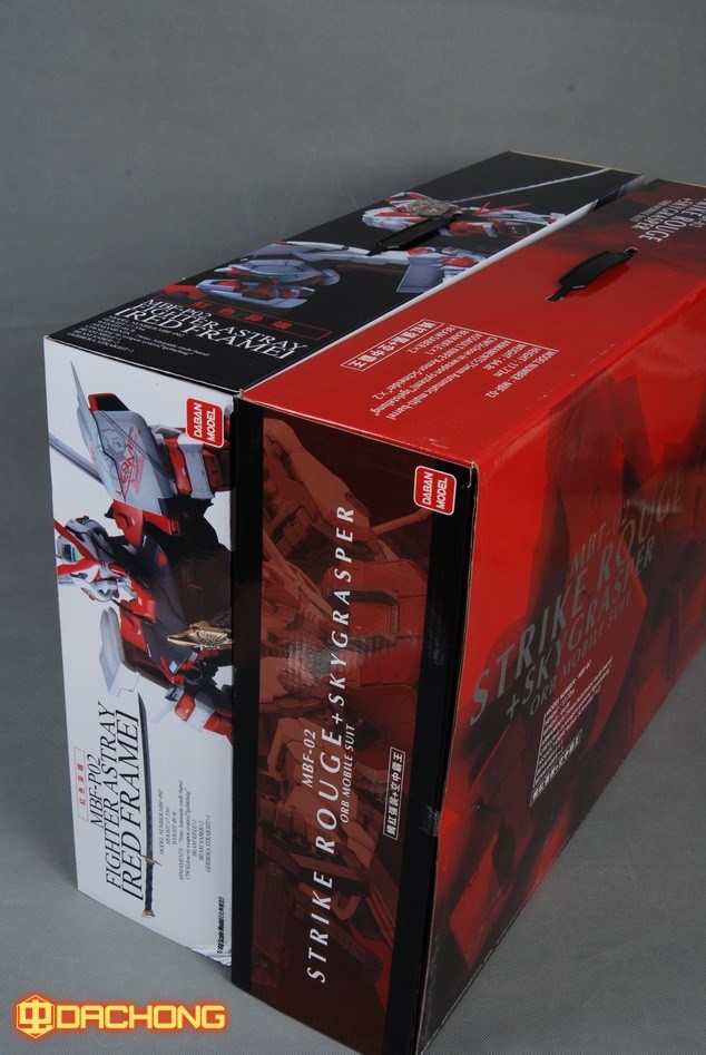 PG 1/60 Strike Rouge + Sky Grasper [Daban]