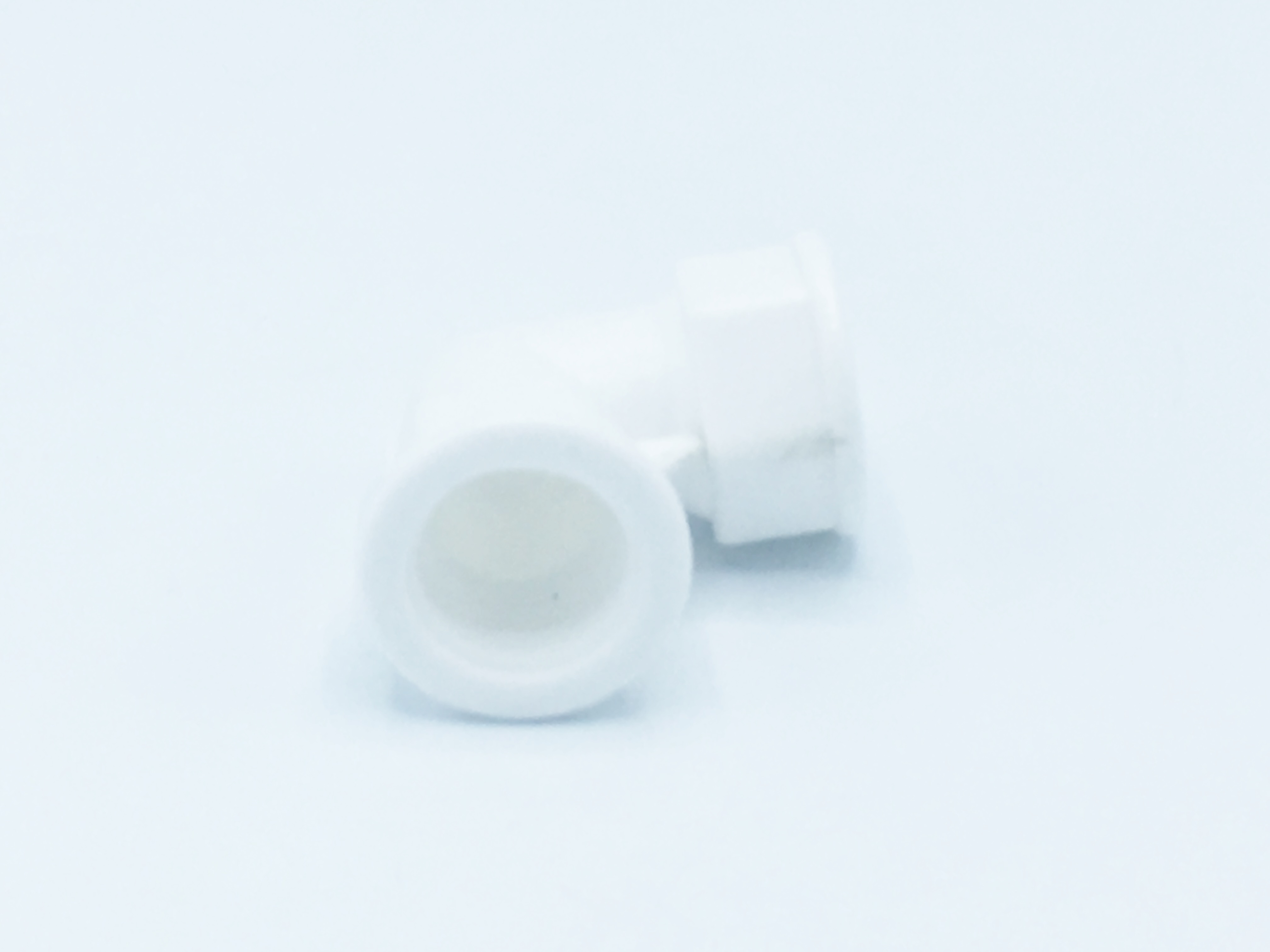 ข้อต่องอ 90 เกลียวใน 1/2 นิ้ว สีขาว