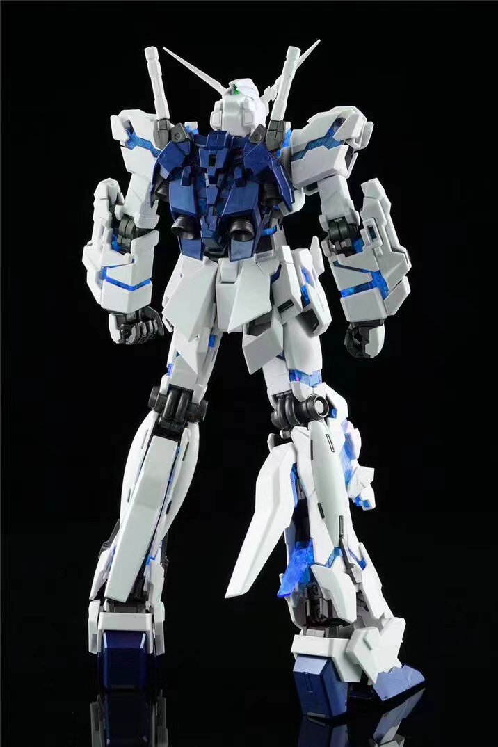 MG 1/100 RX-0 Unicorn ANA Sky Project (6637) [Daban]