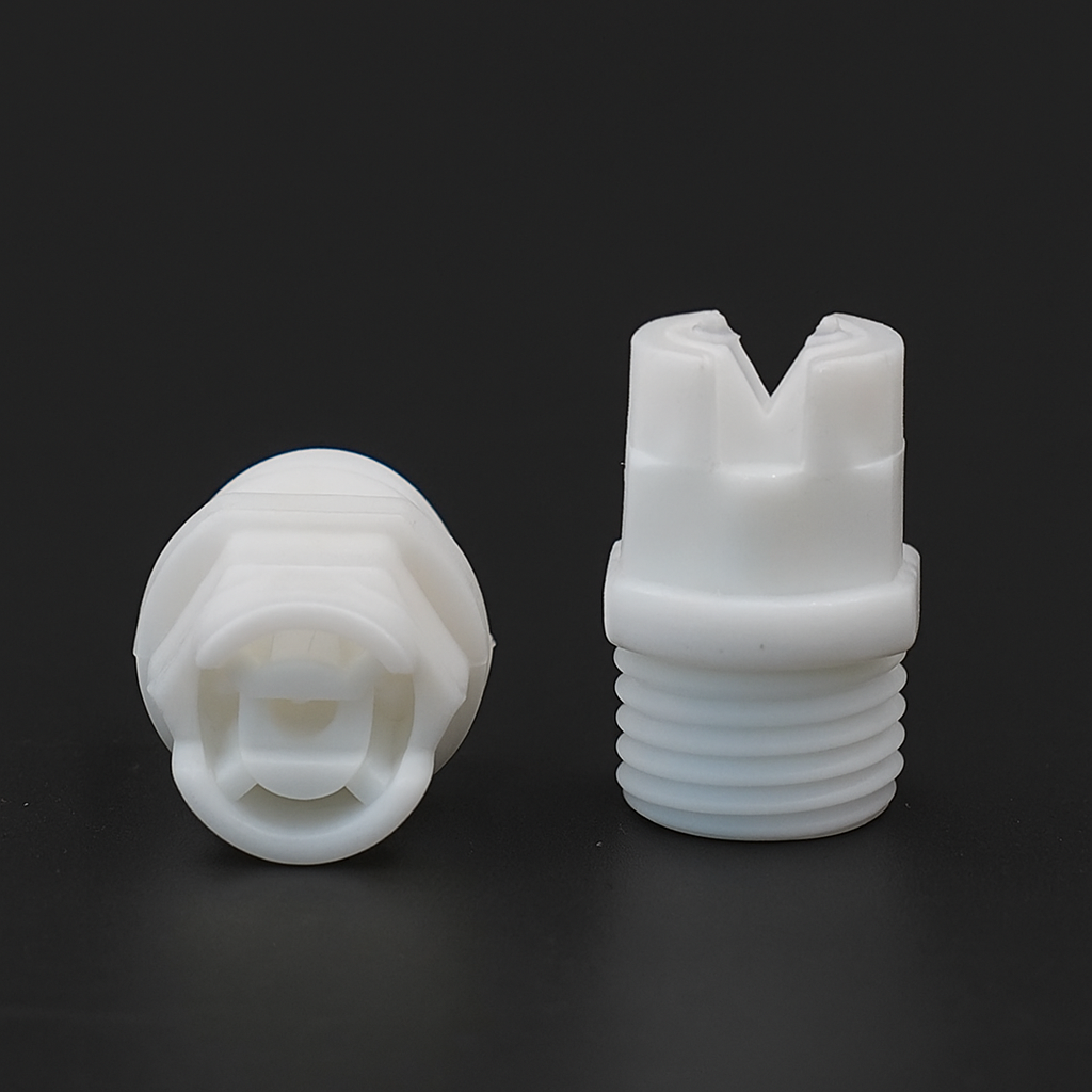 หัวฉีดแบบพัดพลาสติก PP เกลียวนอก 2 หุน รุ่น 6510 สีขาว พ่นมุม 65°