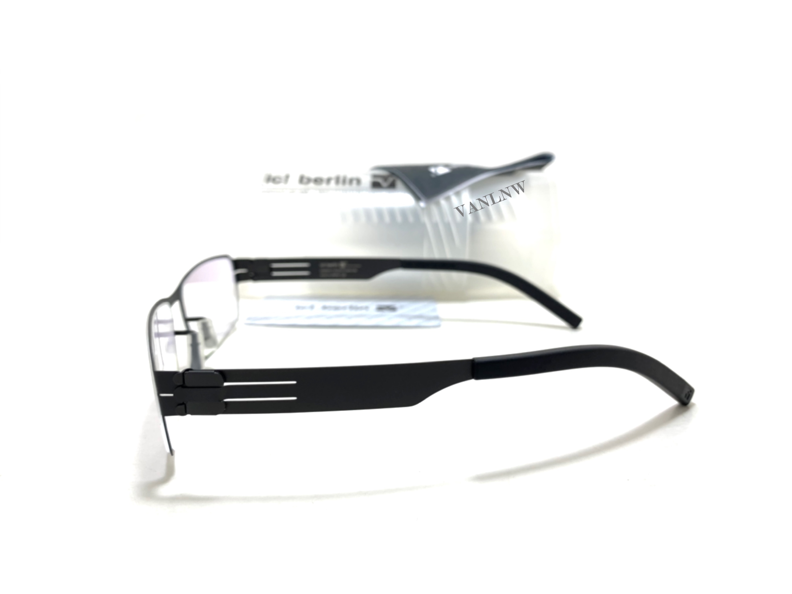 แว่นสายตา ic berlin model wasserflut gun metal 53-18 <กันเมทัล>