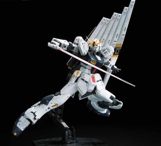 RG 1/144 RX-93 Nu (RG32)