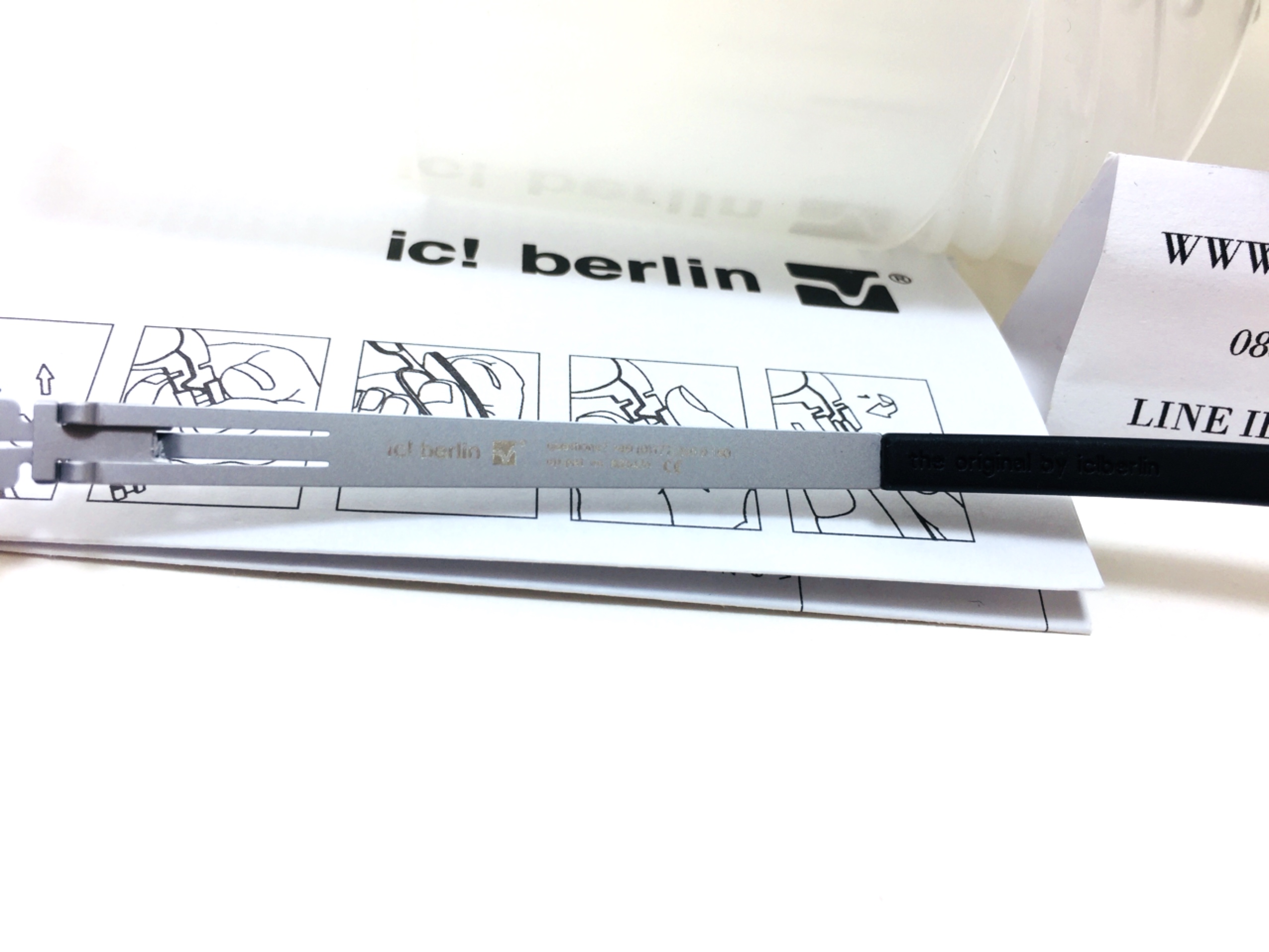 แว่นกันแดด ic berlin model blanca chrome 51-23 <เงิน>