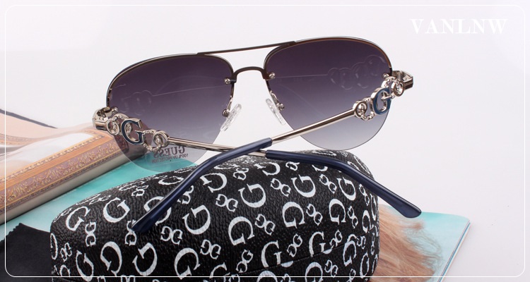 แว่นกันแดด Guess Sunglasses รุ่น GF6054 59-14 145 *3 <แท้ 100%>