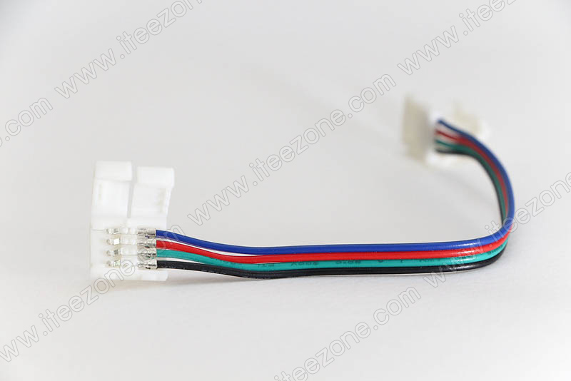 Connector 4 pin แบบมีสายไฟ ใช้เพิ่มความยาว หรือ ไว้เข้ามุม