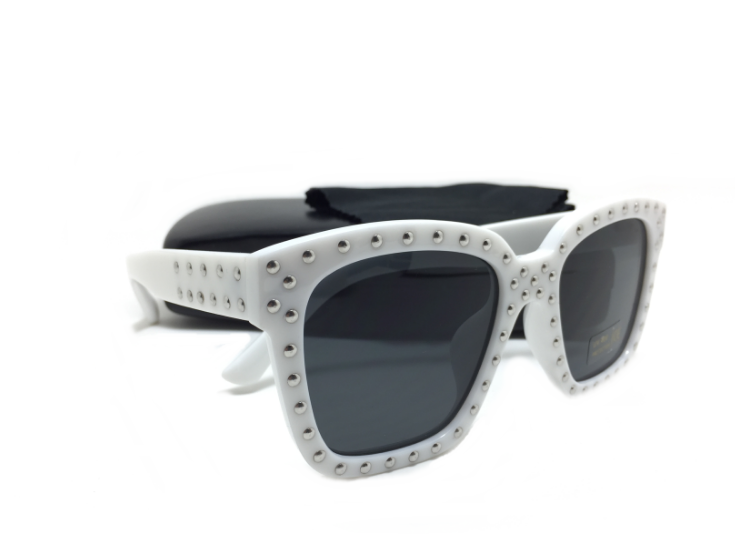แว่นกันแดดผู้หญิง White Box Silver Rivet 54-18 145 <ขาวหมุดเงิน>