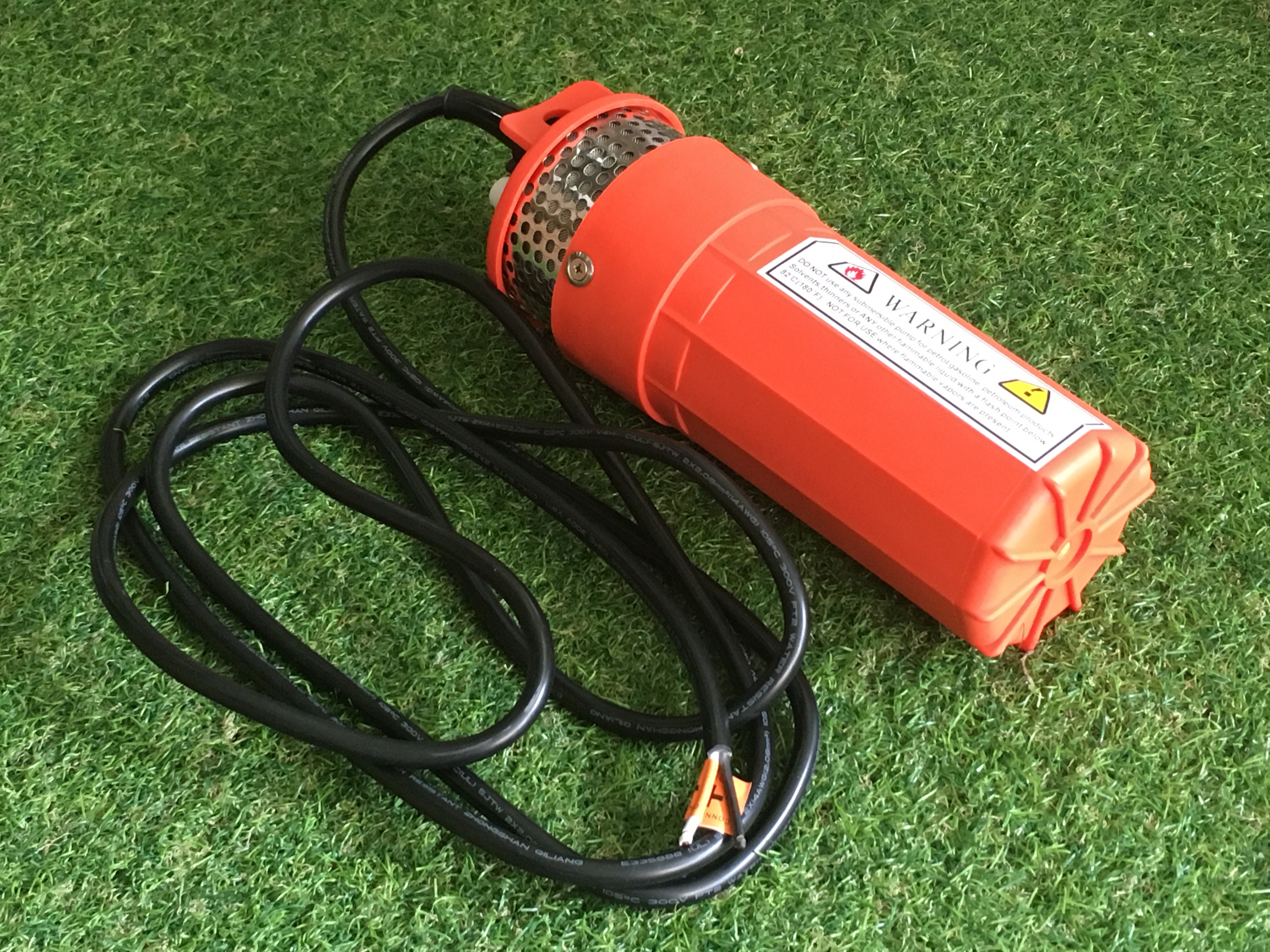 ปั๊มน้ำบาดาลโซล่าเซลล์ 24 โวลต์ (24VDC) submersible pump ส่งสูง 70 เมตร SKU-069