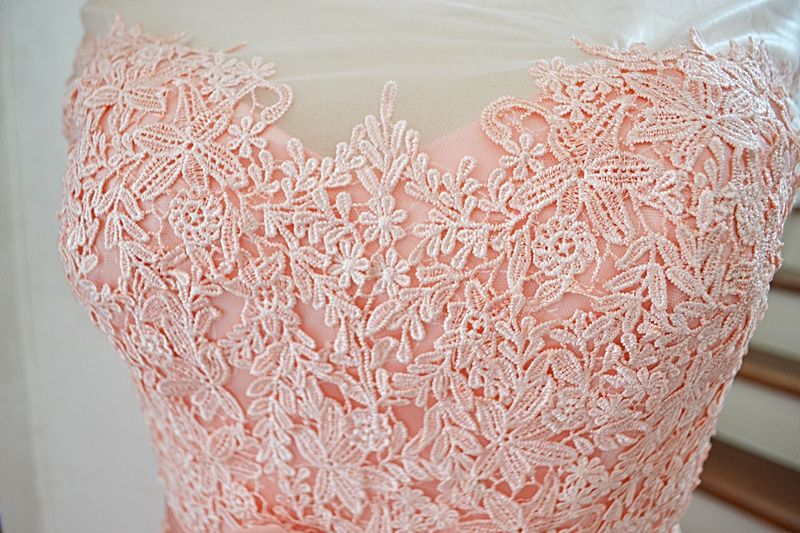 ชุดราตรีไซด์ใหญ่ เอว 36-37" **พร้อมส่ง สีโอรส** แขนล้ำ ปักลูกไม้ช่วงอก กระโปรงผ้าซาติน ซิปหลัง เกรดพรีเมี่ยม