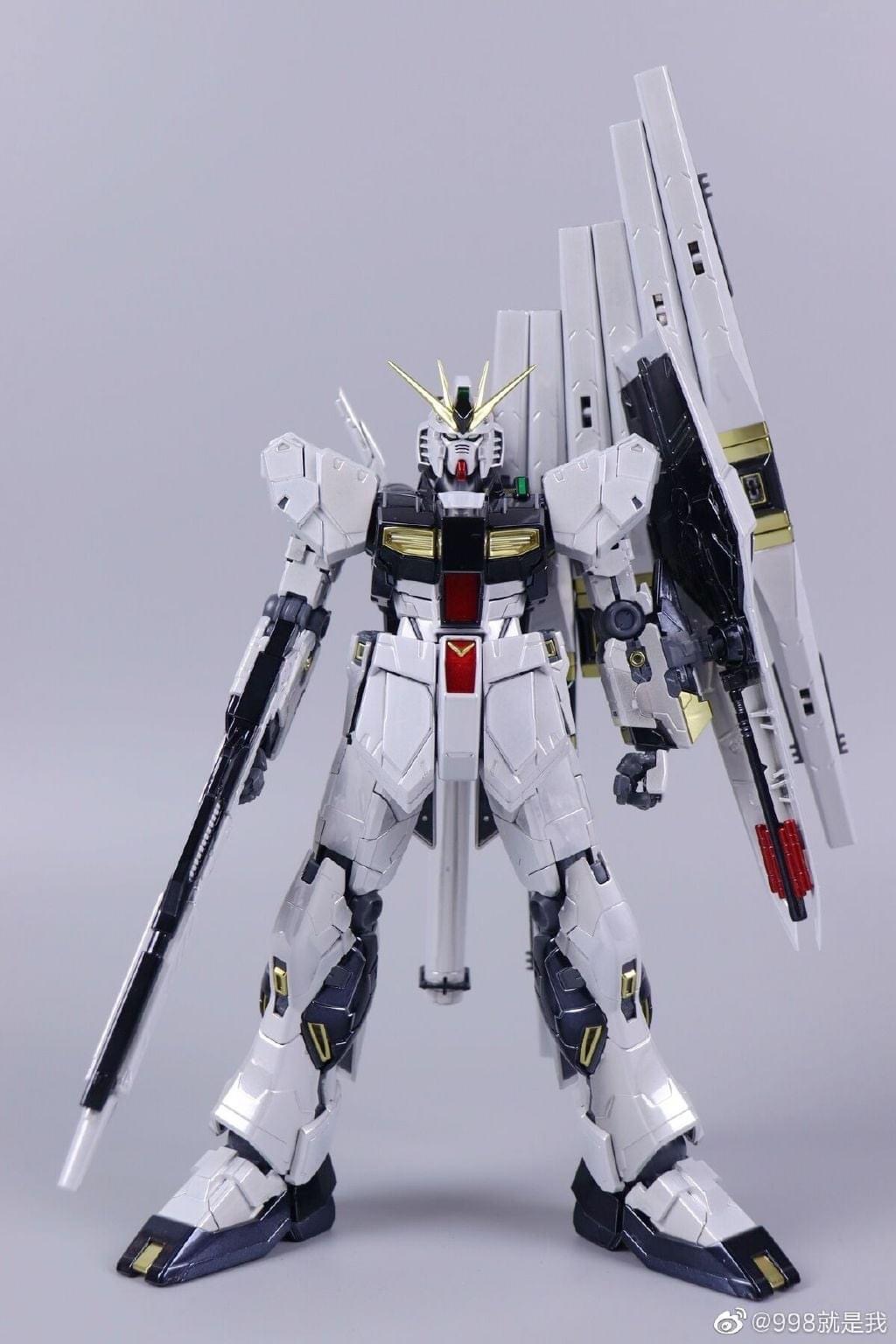 MG 1/100 Nu Gundam Ver.Ka Metallic Color (6619S) [Daban]