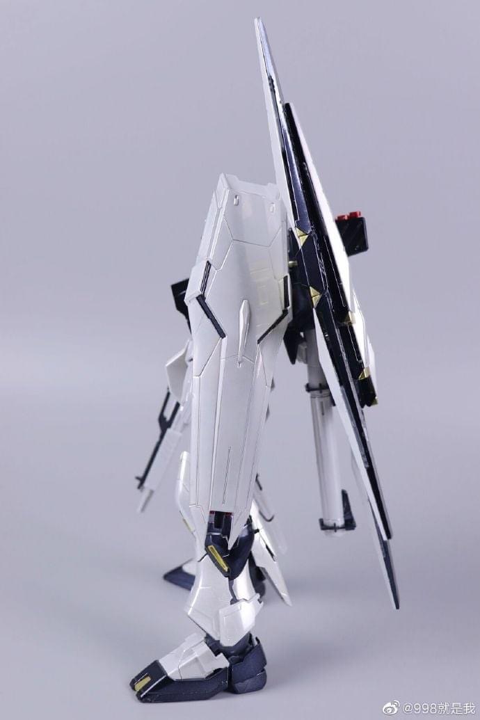 MG 1/100 Nu Gundam Ver.Ka Metallic Color (6619S) [Daban]