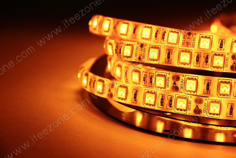 LED Strip เส้น ม้วน 5 เมตร สีเหลือง (กันน้ำ IP65)