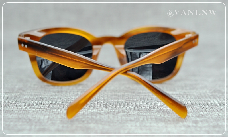 แว่นกันแดด The Mask MA 21004 45-23 145 COL.2 <คาราเมล>