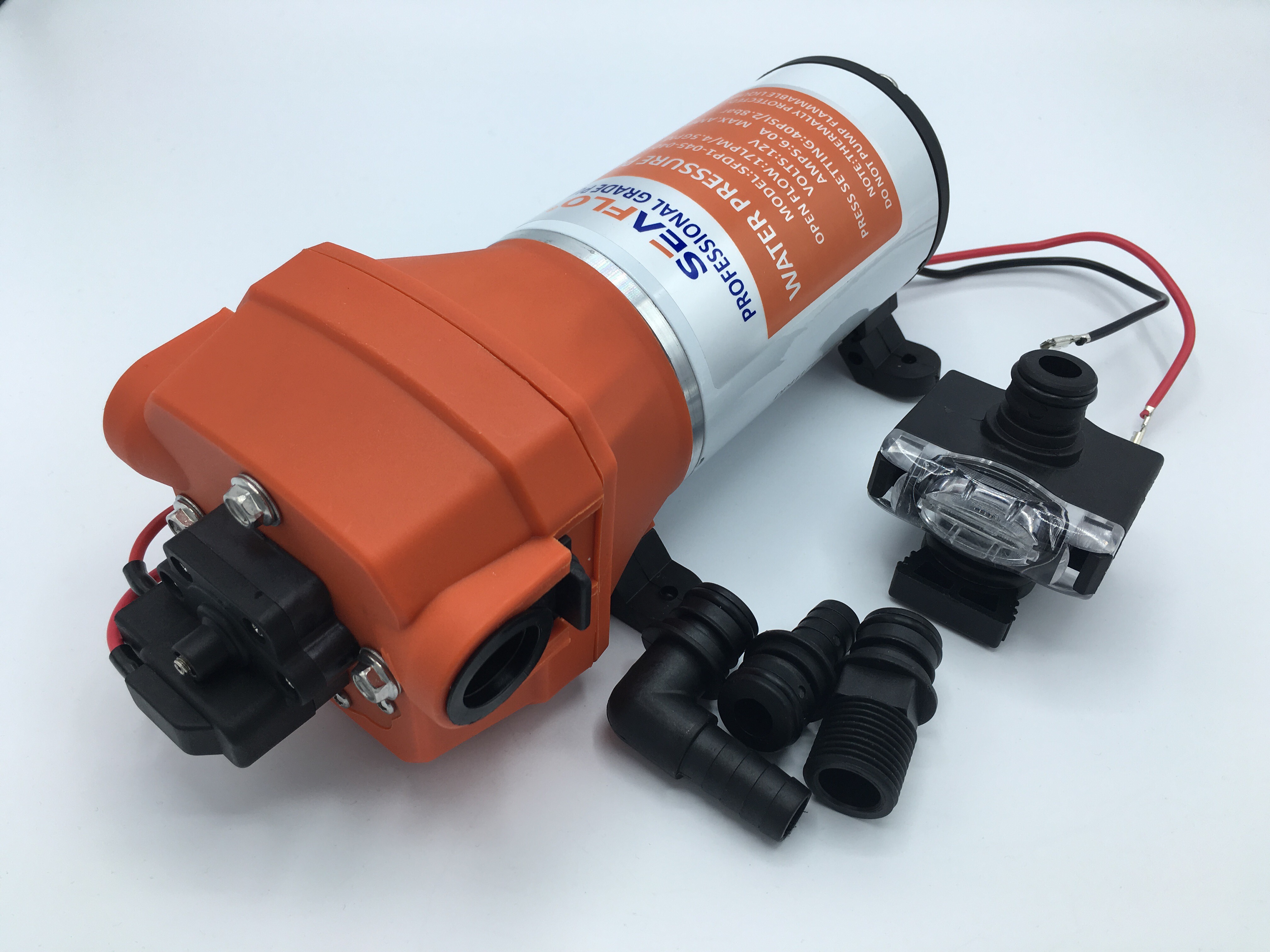 ปั๊มน้ำแบตเตอรี่ ปั๊มน้ำโซล่าเซลล์ DC12V รุ่น SEAFLO-40 แรงดัน 2.8 บาร์ อัตรา 1,020 ลิตร/ชม.