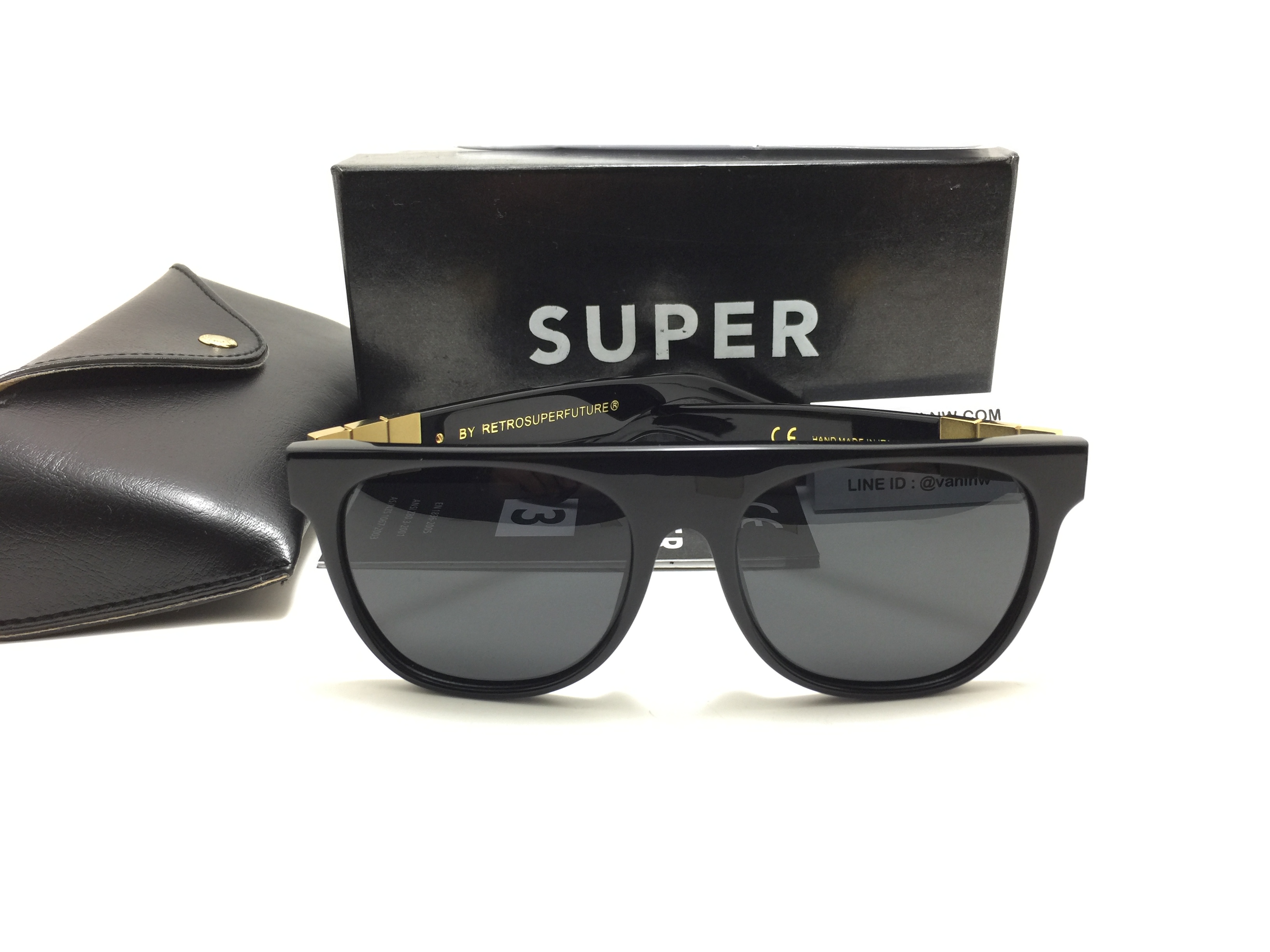 แว่นกันแดด SUPER Flat Top Black Gianni <ดำ>