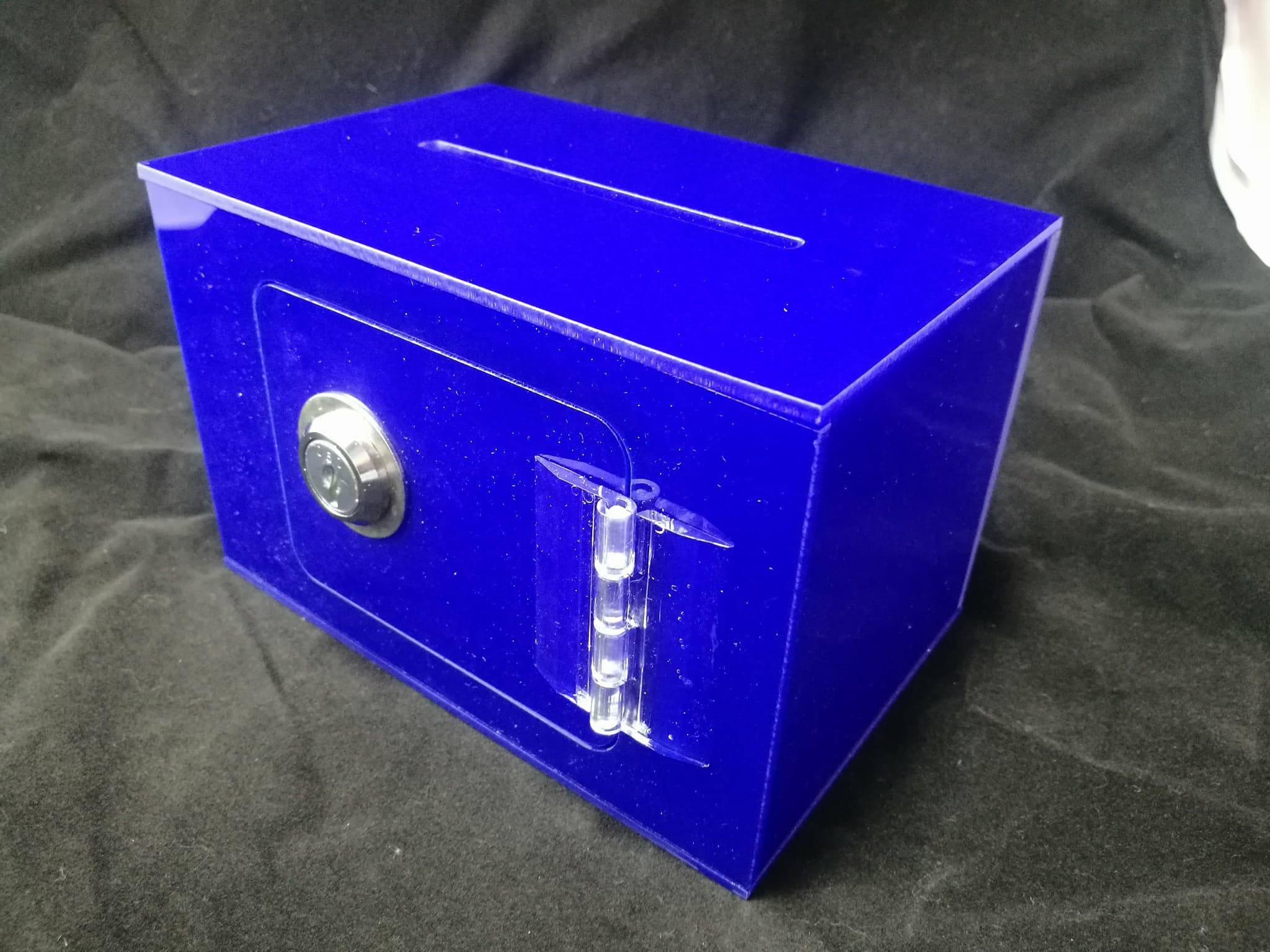 TIP BOX BLUE 3 มิติ รูป Line tip box s 15x10x10 น้ำเงิน BLUE 3มิคิ ชิ้น