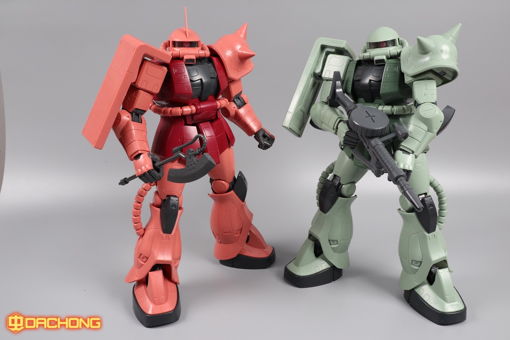 1/48 Mega Size MS-06S Char's Zaku II
