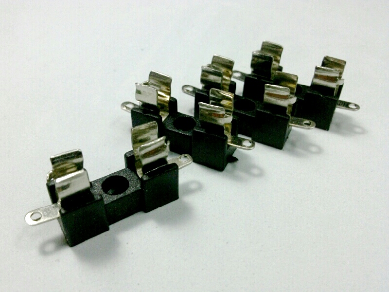 กระบะฟิวส์ 20MM.- 1P