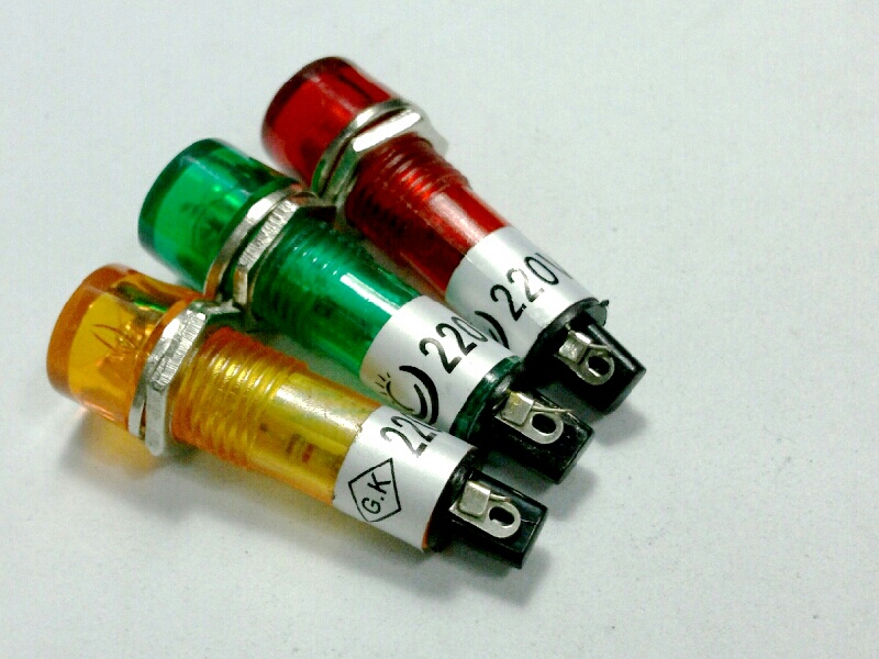 หลอดหน้าปัด-หัวตัดXD10-3/220V