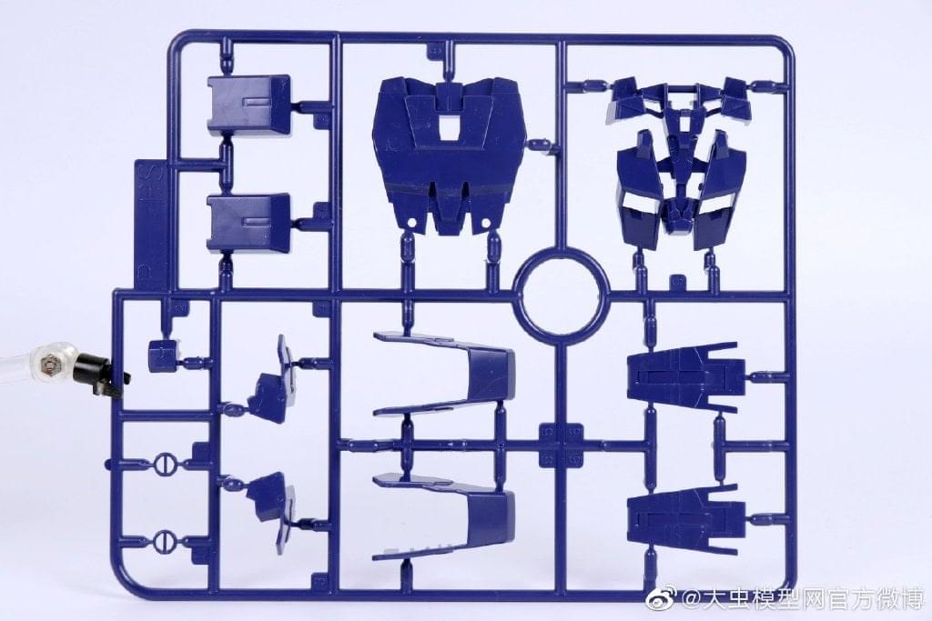 MG 1/100 Unicorn Gundam 03 Phenex (6642) [Daban]
