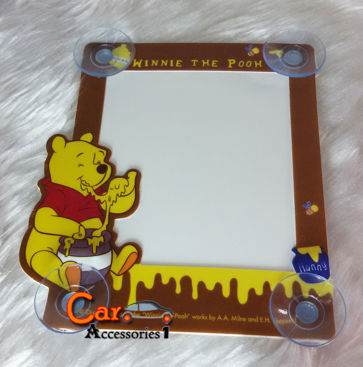 จุ๊บใส่ป้ายภาษีรถยนต์หมีพูห์ Hunny Winnie the Pooh ลิขสิทธิ์แท้ราคาพิเศษ New arrival!