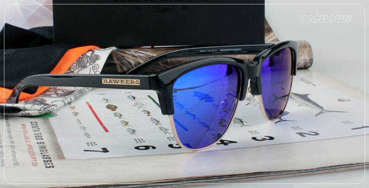แว่นกันแดด HAWKERS DIAMOND BLACK SKY CLASSIC <ปรอทน้ำเงิน>