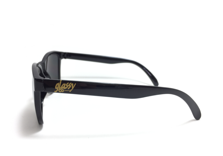 แว่นกันแดด Glassy Sunhaters Deric Black/Silver Mirror 54-18 140 <ปรอทเงิน>