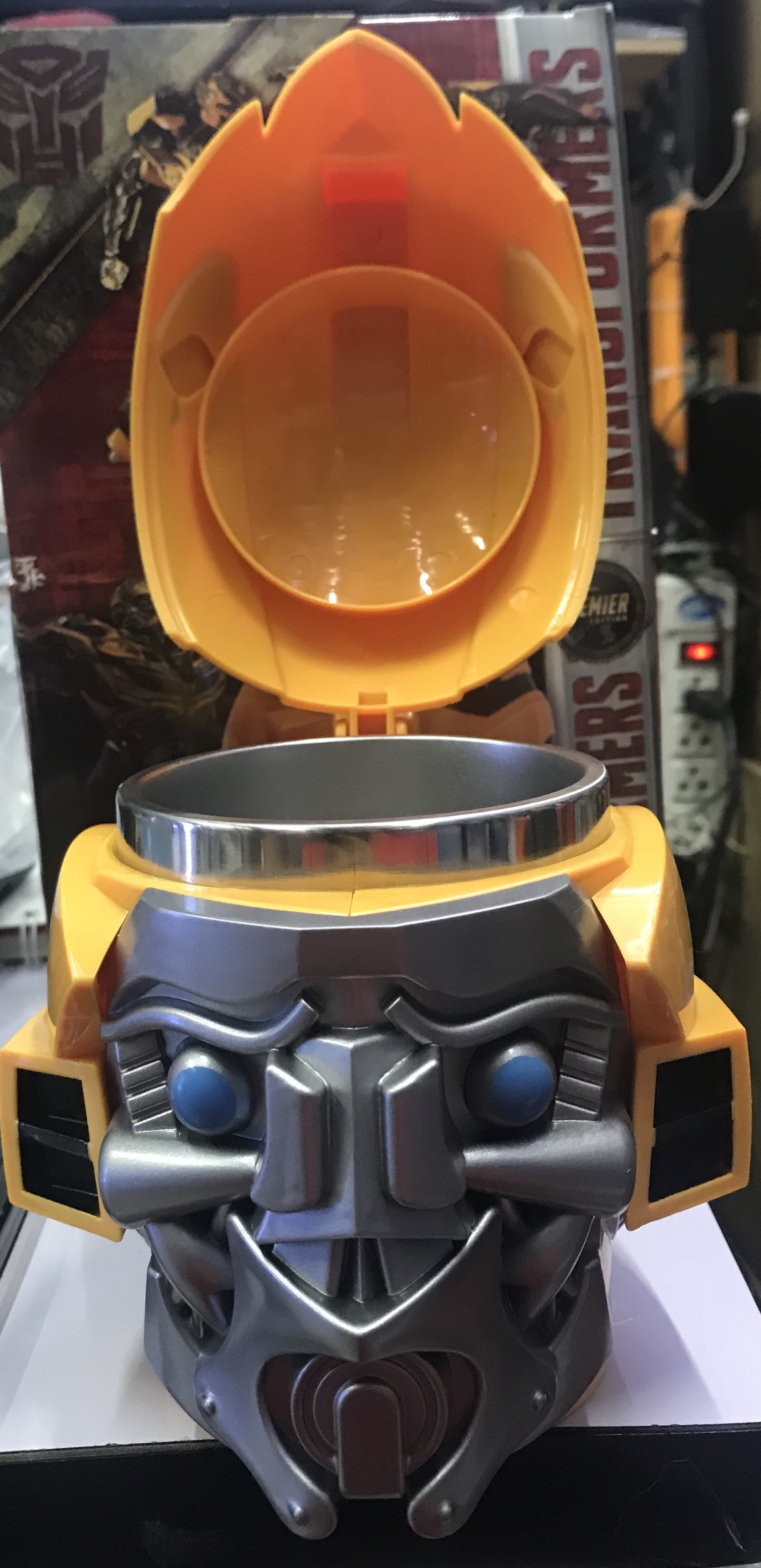 แก้วนำ้ Bubblebee Transformers