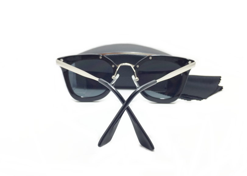 แว่นกันแดดแฟชั่นผู้หญิง Cinema 97835 58-16-134 <ดำ>