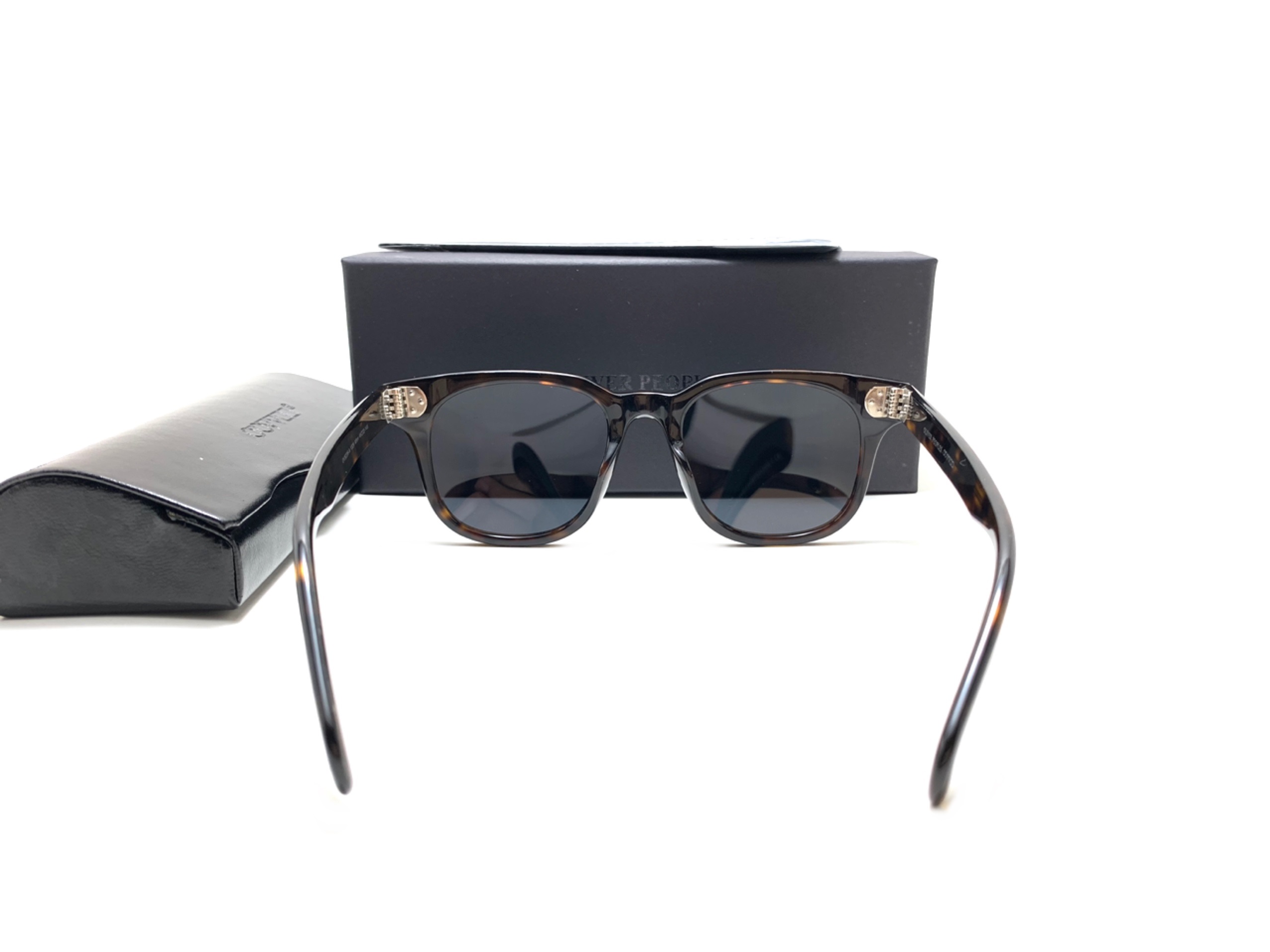 แว่นกันแดด Oliver Peoples Afton OV5236-A 1326 ขนาด 49-22 145 mm. ลายกระ <โพลาไรซ์>
