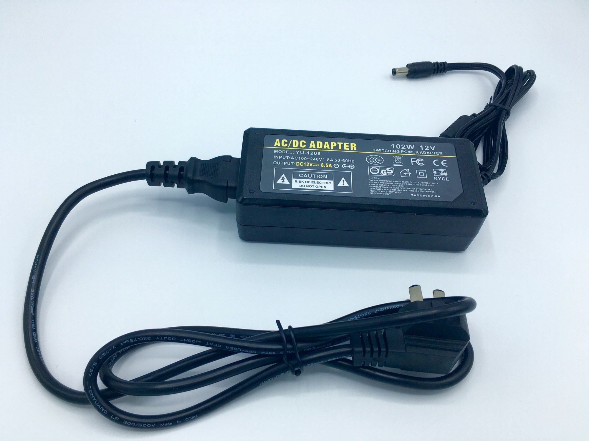 อะแดปเตอร์ Adapter 12VDC 8.5A 5.5 mm. x 2.5 mm. รุ่น YU-1208