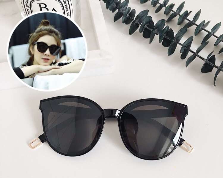 แว่นกันแดดแฟชั่นผู้หญิง Black Ready Stock 337 52-22 146 <ดำ>