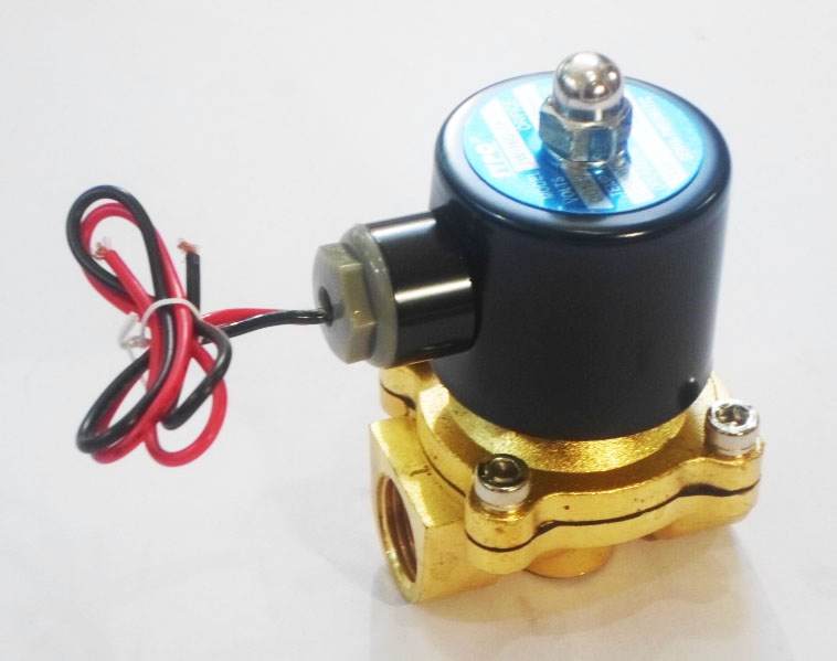 โซลินอยด์วาล์ว วาล์วไฟฟ้า วาวล์น้ำ วาล์วลม ทองเหลือง N/C 12V DC 1/8"