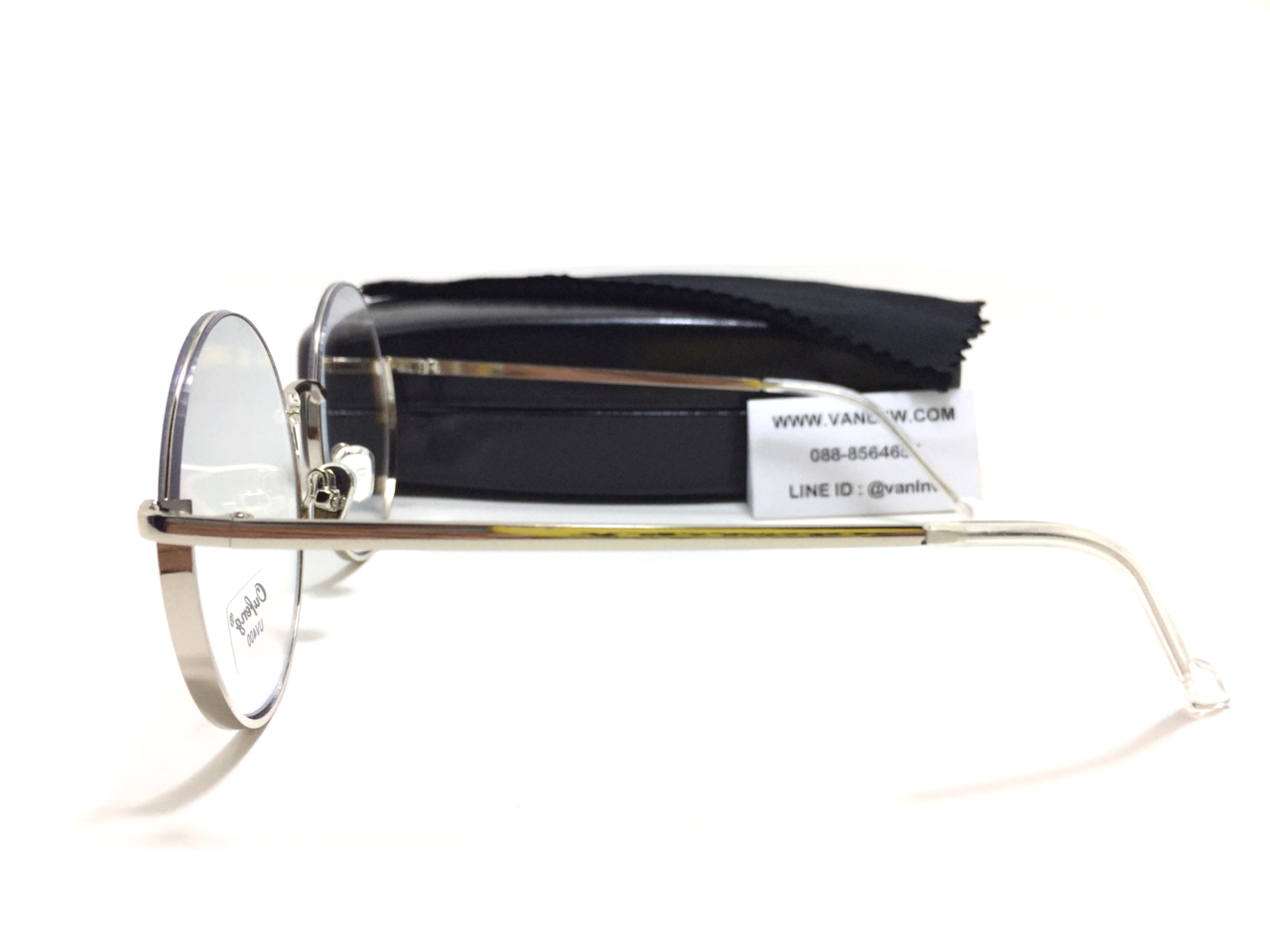 แว่นกันแดดแฟชั่น Round Silverframe Transparent Sheet 8386 64-15 124 <ใส>