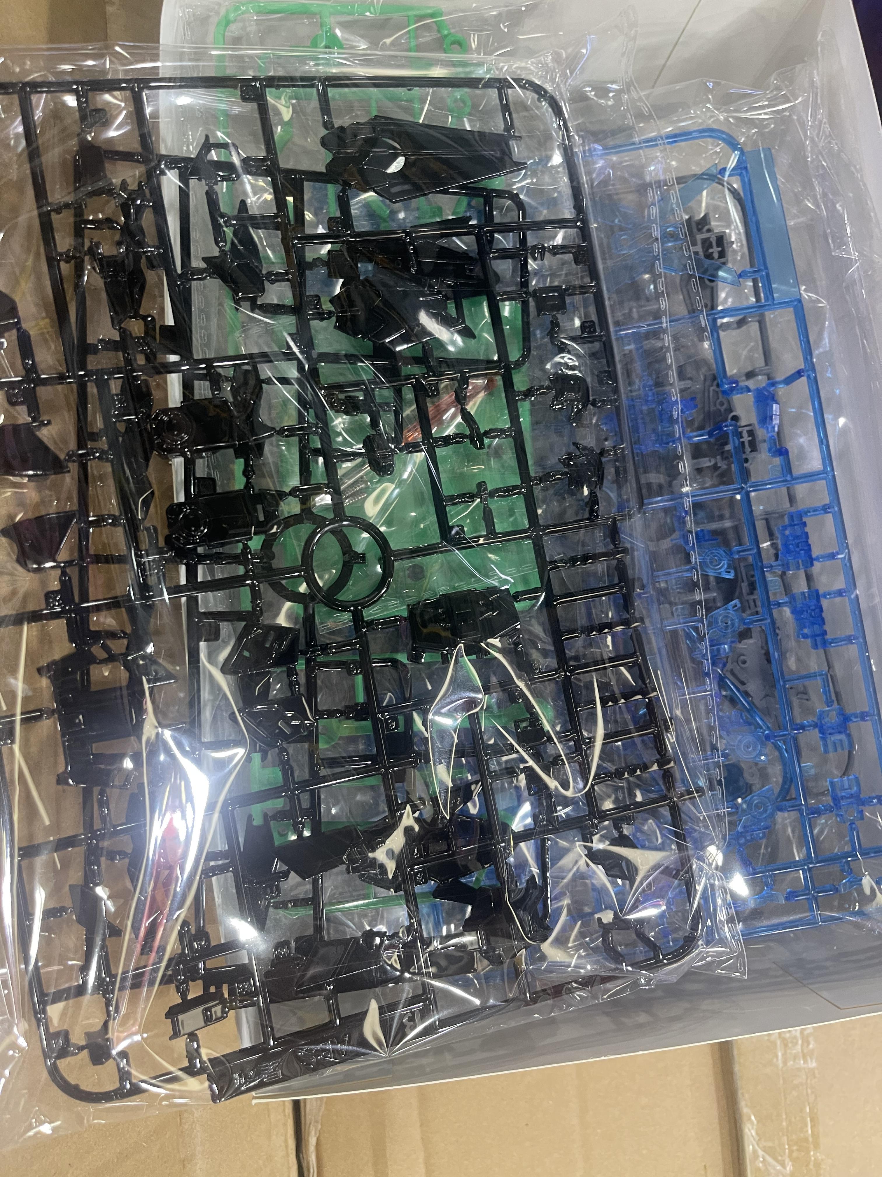 HGUC 1/144 RX-0 Unicorn Fighter 03 Phenex Narrative Black Ver. [Xing Dong]