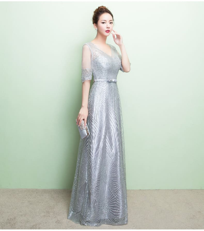 ชุดราตรียาว ทรงเอ แขนสามส่วน สีเทา ผ้ากลิตเตอร์ มีซับใน ใส่แล้วไม่คันคะ พร้อมส่ง L