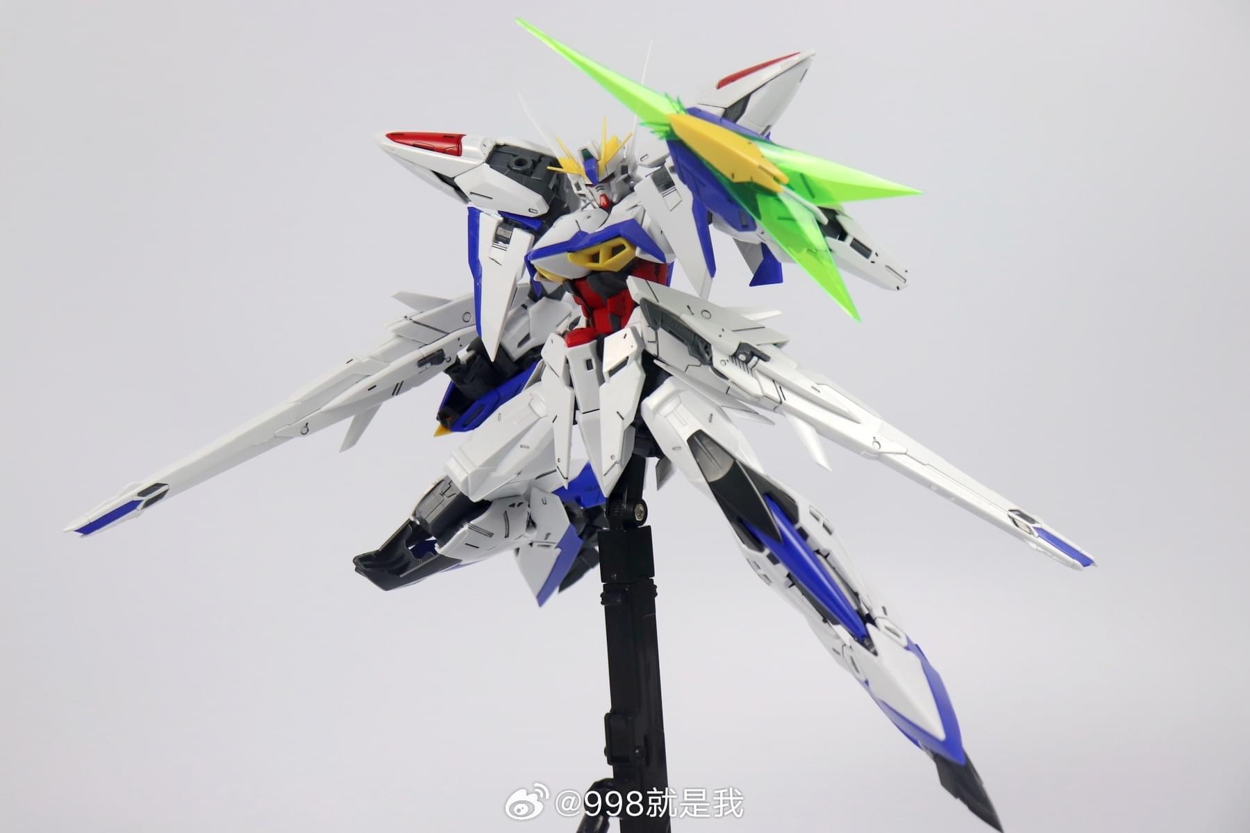 MG 1/100 Eclipse + Maneuver Striker Pack (6658) [Daban]