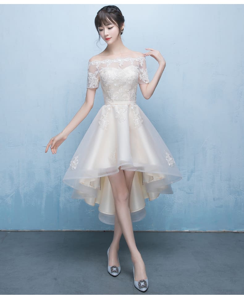 ชุดราตรี หน้าสั้นหลังยาว เปิดไหล่ แขนสั้น สีครีม งานร้อยหลัง Size XL