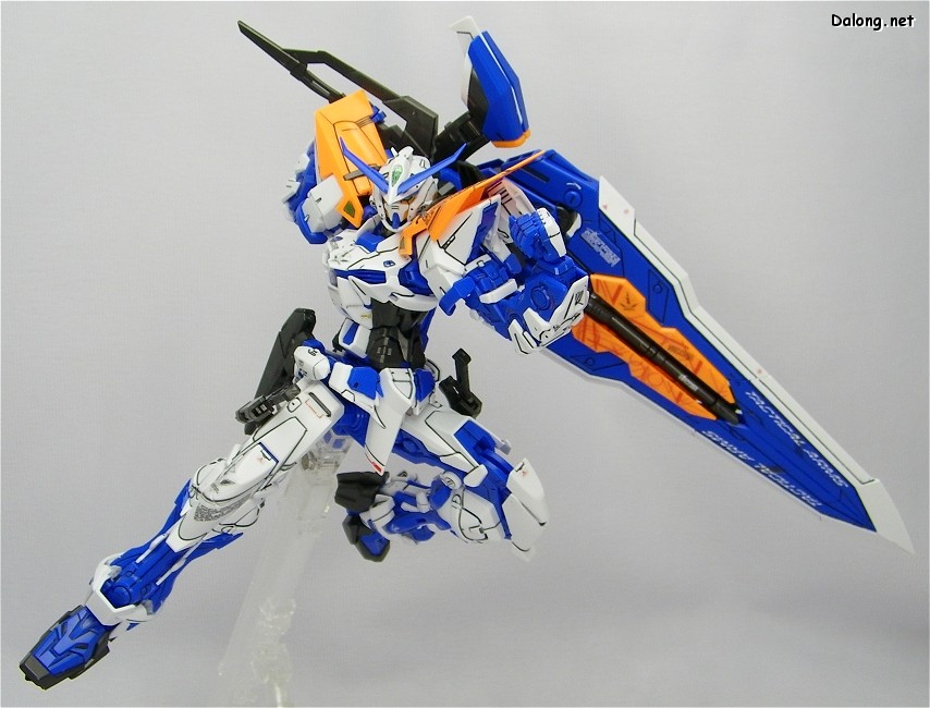 MG 1/100 (6605) Gundam Astray Blue Frame Second Revise