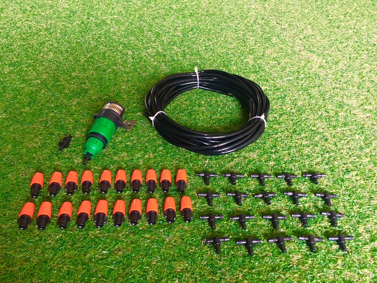 ชุดพ่นหมอกหัวเดี่ยว 20 หัว สายยาว 10 เมตร (สีดำ)